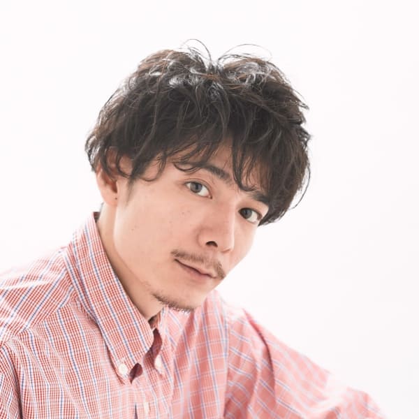 頭皮と髪のトラブルチェック☆チェック数はいくつ?|Hair salon Attirer