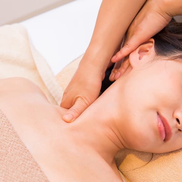 強いアロマがお好きな方におすすめ！強力リンパが人気メニューです。|coconeリラクゼーション