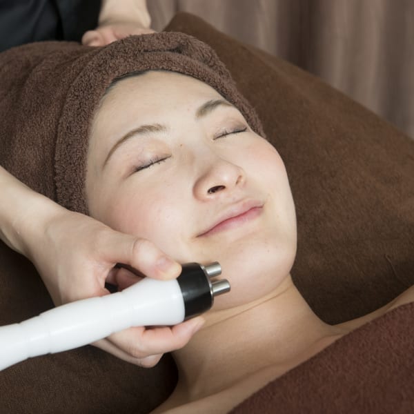 フェイシャル☆小顔☆シワたるみ改善に◎|Salon de OZ