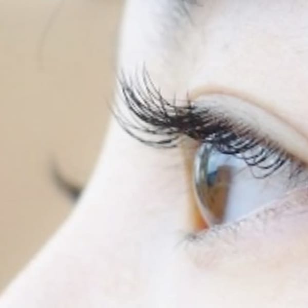 【ご新規様大歓迎】大人気フラットマットラッシュ!軽いつけ心地で自まつ毛のような仕上がりに◎|Salon MASAKO