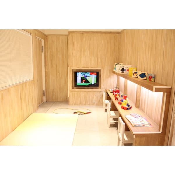 お子様同伴OKのサロン|AIR 大阪