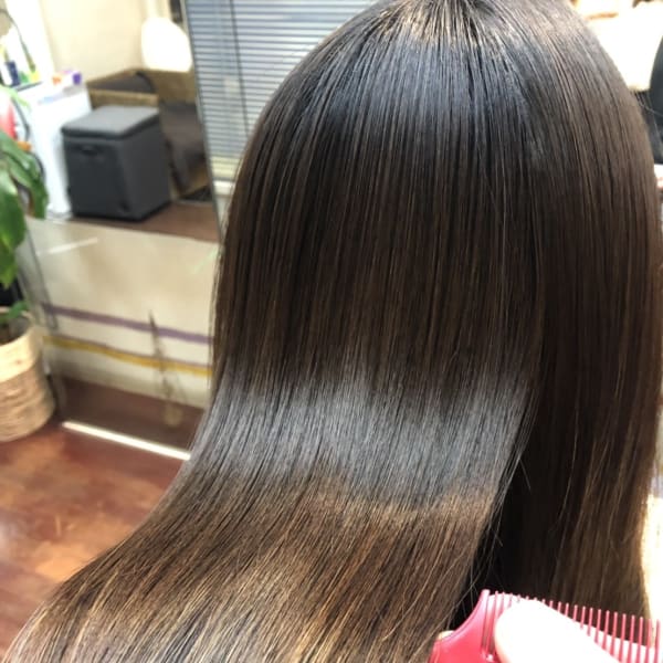 髪質改善ストレートトリートメント|Peche 青山
