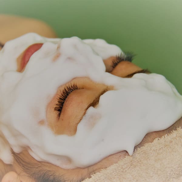 夏疲れのお肌へ!リピーター続出♪ 毛穴徹底洗浄+コラーゲン生成美肌脱毛|美肌を叶えるサロン IHANA ~アイハナ~