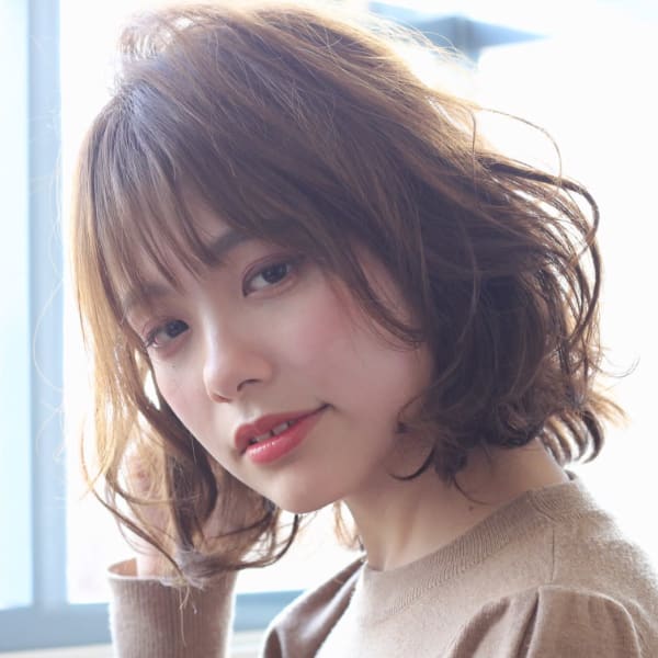 ヘアカラーは継続したいけど、今のヘアカラーで良いのか心配な方に人気のサロン|SOLANA