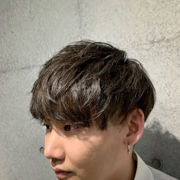 髪と頭皮に優しく、透明感のあるヘアカラー|HOL