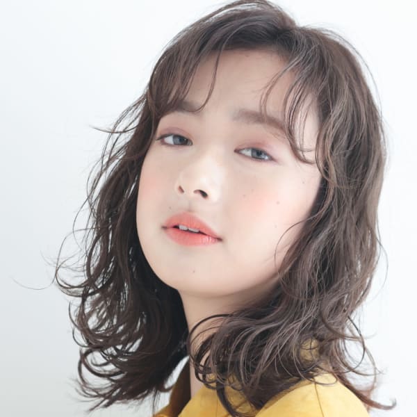 初めての人でも安心!丁寧なカウンセリング&丁寧な技術で、アナタの『なりたい』を叶えてくれる♪|Ash 町田駅前通り店