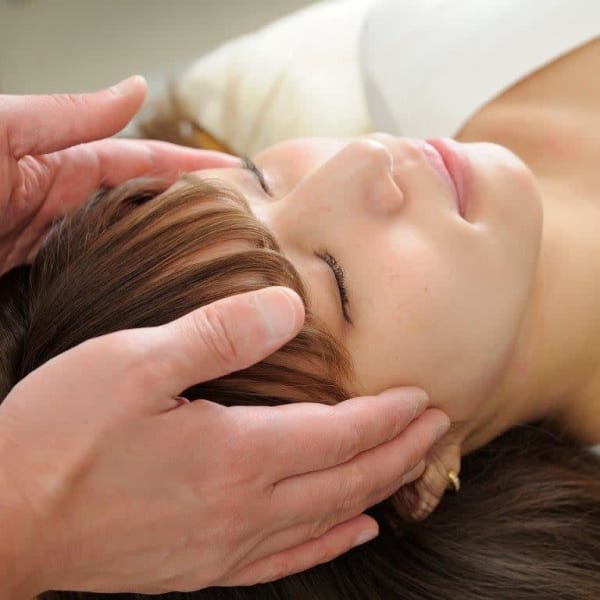 お早めにご予約! 75%OFF* 小顔矯正+面長矯正(☆100%手技 清潔なガーゼの上から施術)|矯正ビューティー