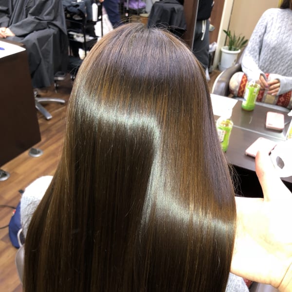 艶を出しつつダメージレスカラーが得意です♪ ジアミンの方もご相談ください♪|I'M