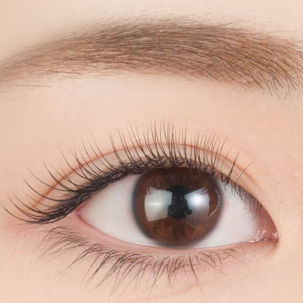 エクステの種類、クーポンやメニューが豊富!デザイン自由自在♪|MAQUIA 名駅店