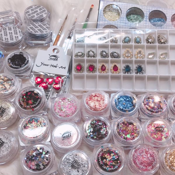 海外からも仕入れ！！たくさんのパーツをご用意しております。|NailSalonMUU