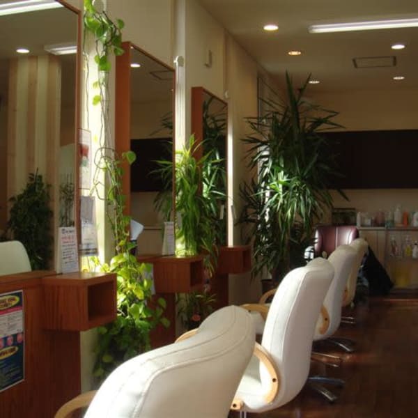 【ご新規様歓迎！！】ストレート＆パーマでアレンジの楽しめるヘアスタイルを引き出します♪|Hairmake Mint