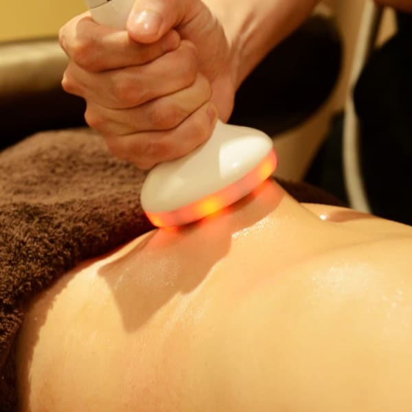 3つの技術を同時に行う同時施術が受けられるのはMIXUPだけ!|本格痩身・脱毛・フェイシャル【MIXUP!!池袋店】