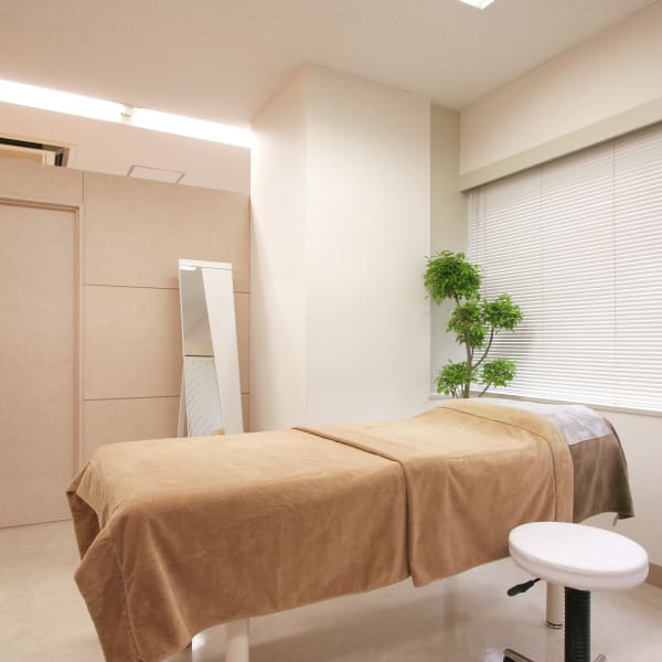 <ご新規様歓迎!!>結果重視の徹底ケア!!毛穴をツルツルにして素肌をキレイに導きます♪|エステティックRAYVIS郡山店