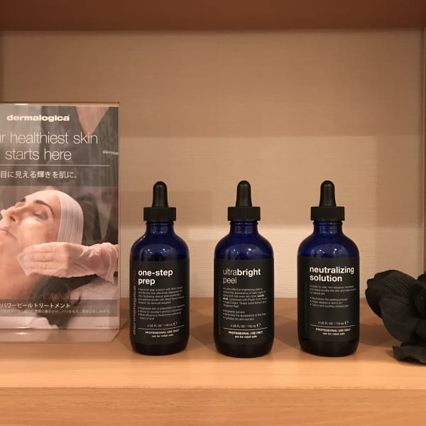 ピーリングで手に入れるピンと張った肌☆ダーマロジカ・ピーリング 3100円(初回2480円)|Le Belles Femmes