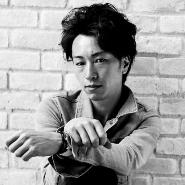 大人男子のヘアスタイルは似合わせとコーディネートが大事！色気も備えたスタイルで他とは違うスタイルに☆|BONNY COUTURE 【ボニークチュール】