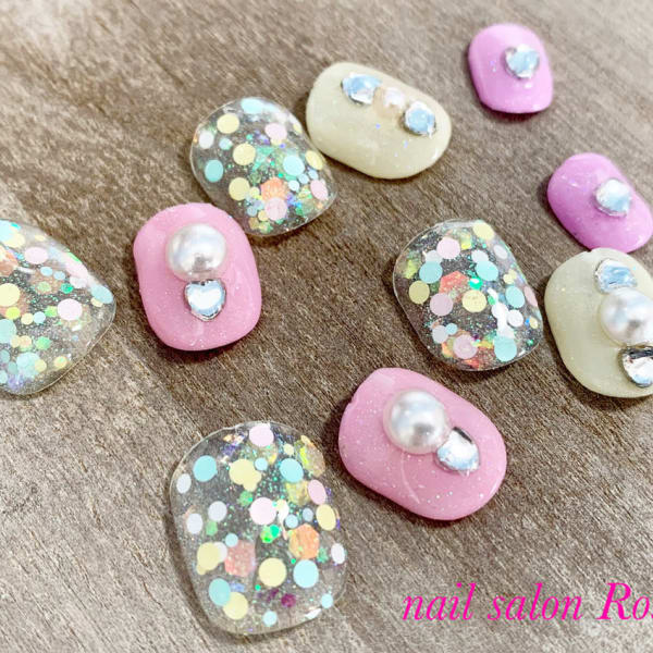 いつでも気軽につけれるあなただけのオリジナルネイルチップ作ります！|nail studio SHAKE YOUR HANDs