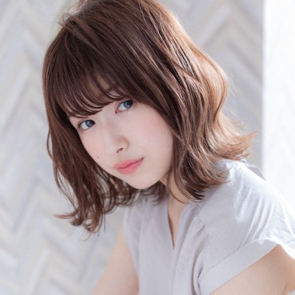 日本人特有の髪の赤みを消して外国人風の透明感あふれるカラーへ⭐︎最新ケアカラーがおすすめ♪|ROMA【ローマ】銀座店