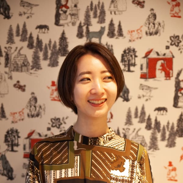 うるおいたっぷりのうるツヤカラー☆色味だけじゃなく思わず触れたくなる質感をプラス！|Egalite