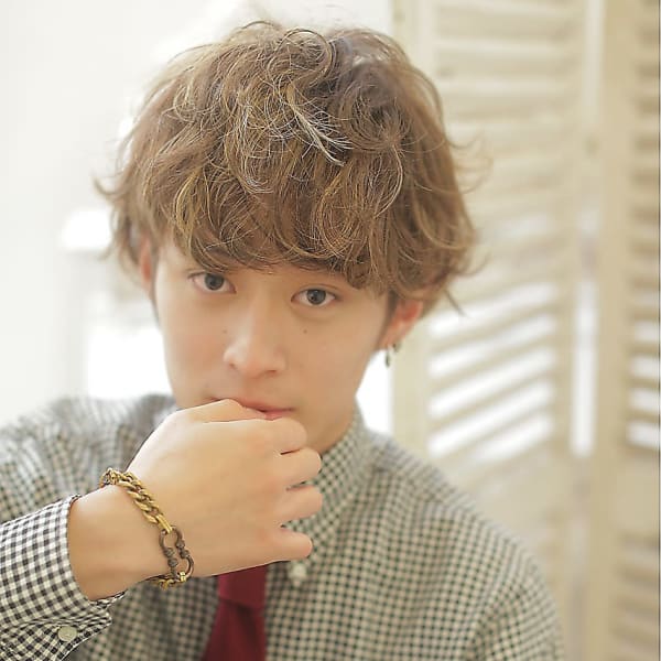 スタイリングが長持ちする秘訣がわかる♪メンズのオシャレは『フォルムコントロール』|KITH