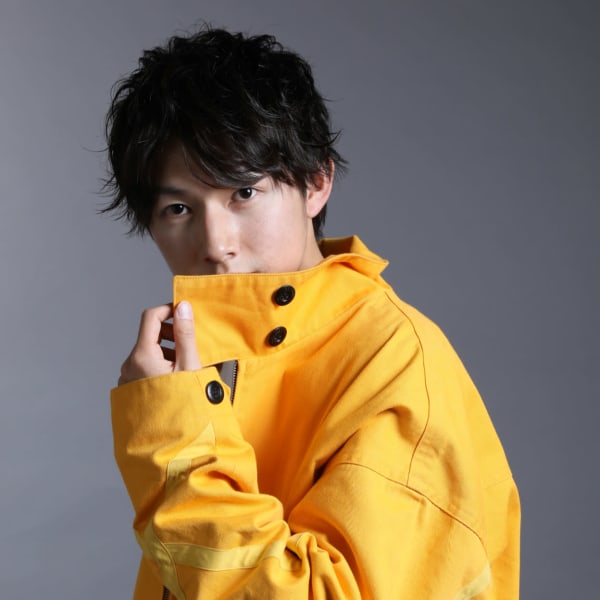 オシャレMen's必見★当店人気NO.1コース★メンズカット+毛穴洗浄炭酸SPA ¥4400|Liens de HELME(リアン)なんばマルイ
