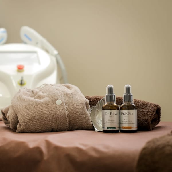 【女性スタッフ多数在籍☆】3か所チョイスの脱毛で気になる部位をキレイにしませんか？|脱毛専門サロン QANAEL