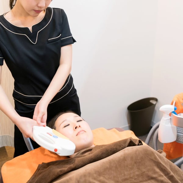 【☆結果重視☆】顔脱毛でお肌をツルツルに☆自慢のマシンとテクニックであなたのキレイをサポート♪|Domani 岐阜シティタワー43店