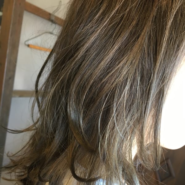 動きのあるスタイルでまわりと差をつけるなら！|SOLEIL