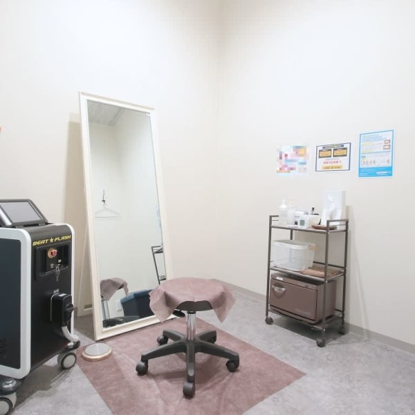 身だしなみを整えたいメンズにお届け！日々のお手入れを簡単にしたいお客様にオススメです♪|セルフ脱毛サロン　キングスサロン神戸ハーバーランド店