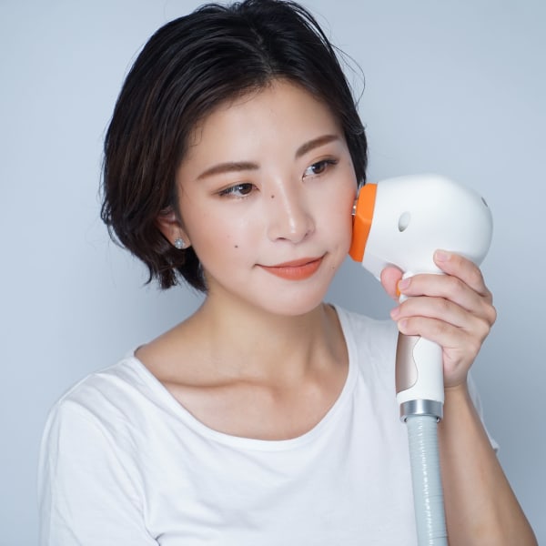 【完全個室／駐車場あり】全身の気になる箇所をツルンと輝くスベスベお肌に☆彡あなたのキレイをサポート♪|セルフ脱毛サロン　キングスサロン神戸ハーバーランド店