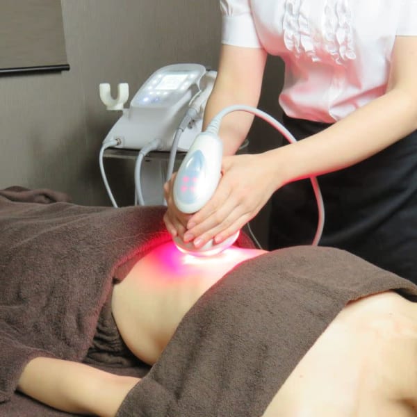 20代~60代が通うアットホームな空間で結果重視の高技術サロン|Calme et Compose'