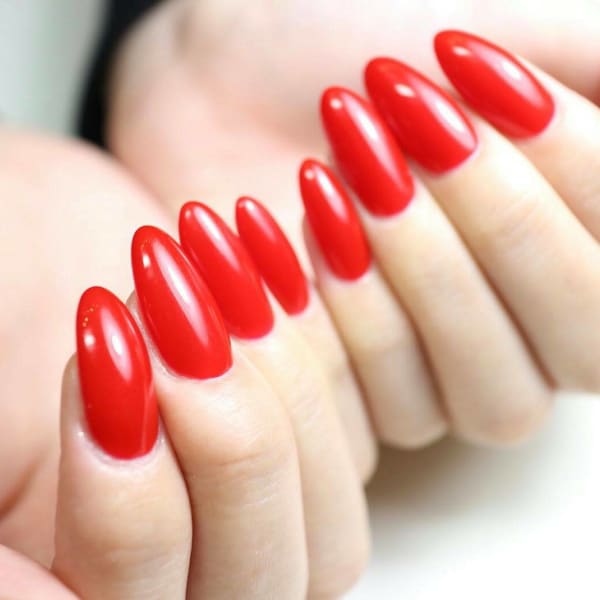 <20時まで営業>オフィスでもOKなシンプルデザインこそ、美しいフォルムが際立ってオススメ☆|美爪育成ネイル＆頭蓋骨小顔矯正サロン－Jeliss－