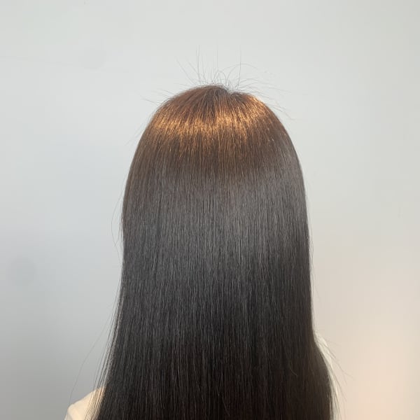 シルクのような手触りの縮毛矯正 柔らかで扱いやすい髪に♪|MESAMIES