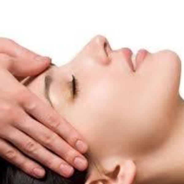 【マスク荒れ・紫外線負けも美容液たっぷりフェイシャルケア♪】|Salon de beauté amour