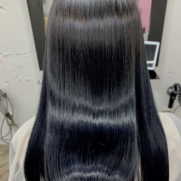 髪質の悩みを解消・ツヤある美髪を叶える【髪質改善/縮毛矯正】体感したらトリコになる滑らかな手触り!|Di-KA HAIR sendai