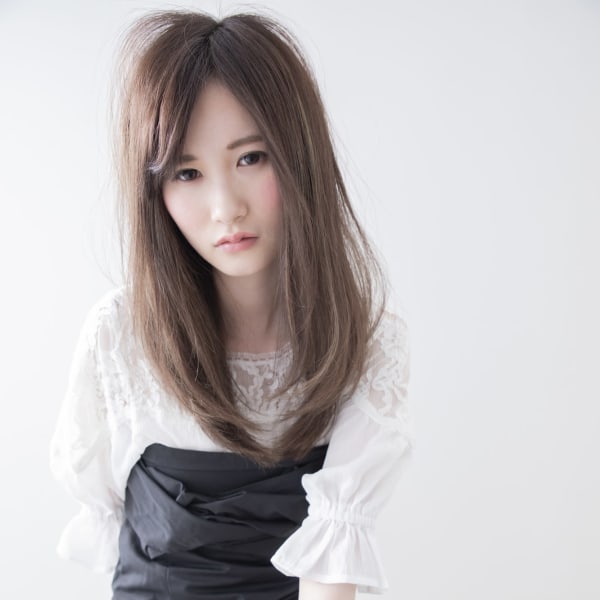 ナチュラルストレート|HAIR DESIGN Serendipity