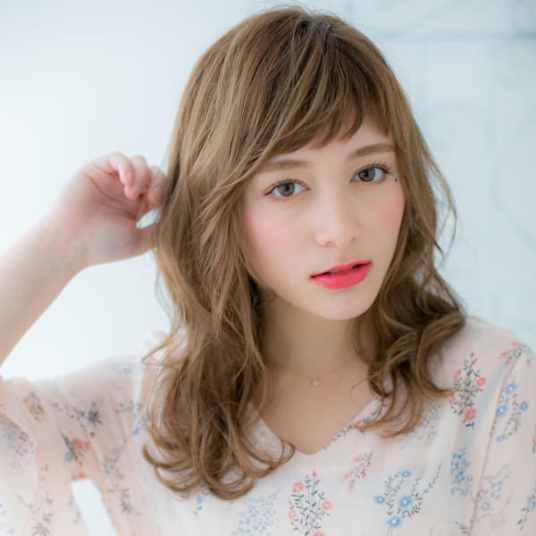 デザインカラー ブリーチを使ったカラーが得意なサロン|hair salon BonD
