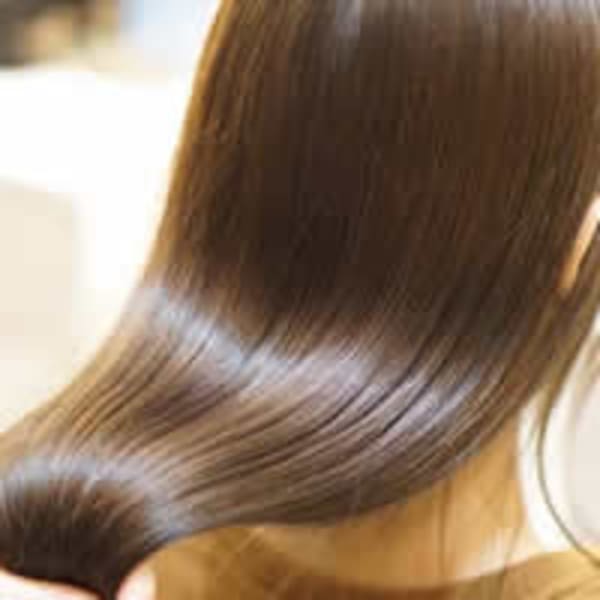 今までのブローの時間が嘘みたいに短縮！洗いざらしの髪も、手ぐしで乾かすだけの縮毛矯正は試す価値あり◎|Ash 南町田グランベリーパーク店