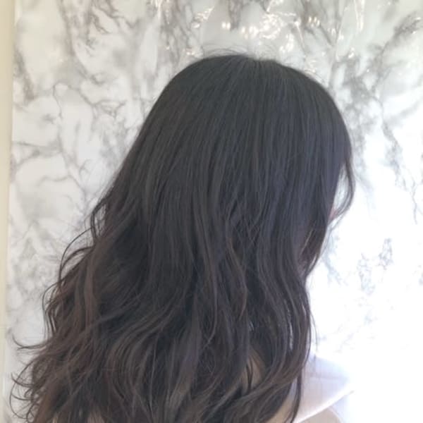 お手入れが簡単になる髪に優しいパーマメニュー|Flow