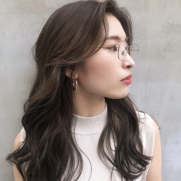 《アディクシーカラー》OLさん1番人気 グレージュがオススメ|SIKI