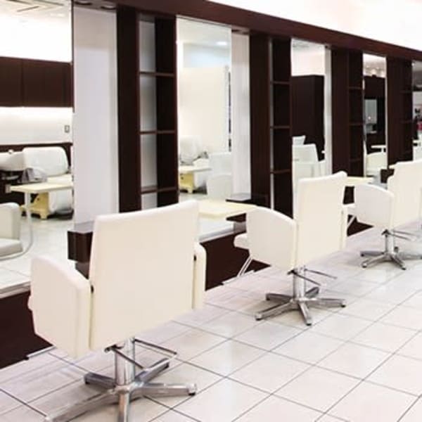 《透明感◎イルミナカラ－取扱店♪》幅広いデザインカラーで、オシャレを楽しみましょう！！|channel 熊谷店