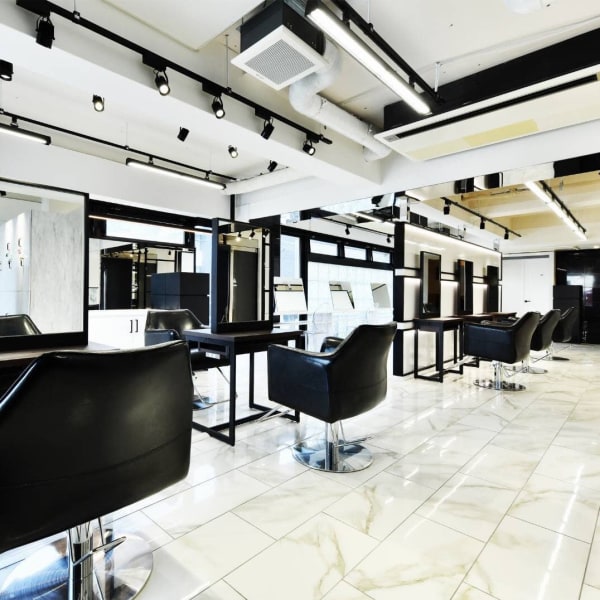 【当日予約歓迎】ハンドもフットもお得にネイルを楽しめる♪カウンセリング込で、初心者さまにも丁寧に！！|W NAIL 桂店