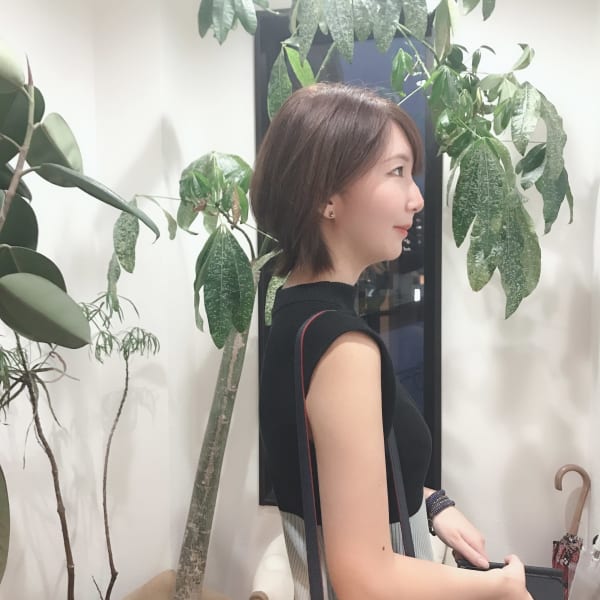 −5歳が叶う!白髪予防ができる、脱白髪染め薬剤除去カラー|petithair & eyelash