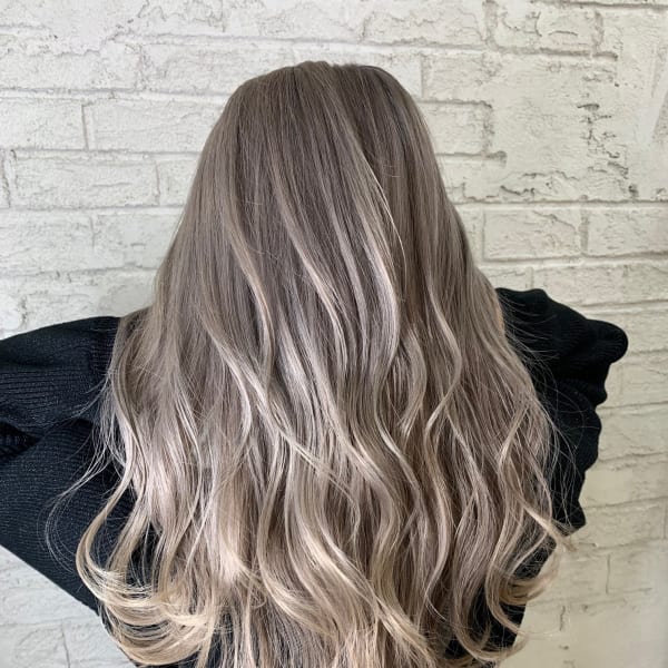 【透明度UP！！】ダブルカラーで発色も透明感up！ケアブリーチでダメージ軽減でツヤ感◎|prize 池袋【プライズ】池袋西口店