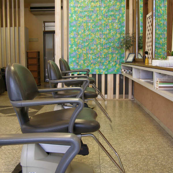 オーナースタイリストがマンツーマンで丁寧にカウンセリング＆ご提案|blue fin