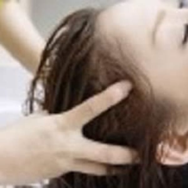 当店自慢のヘッドスパ・自分で組み合わせ可能なトリートメント！オススメです♪|Hair salon Sophia