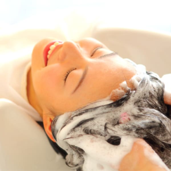 《ヘッドスパ・癒し・トリートメント》 カット&炭酸ソーダシャンプー&ヘッドスパ¥3900|HAIR CRAYGE KOBE