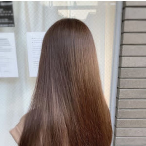トリートメント成分たっぷり配合で、手触りサラサラの仕上がりに♪|MOOL hair 西中島店