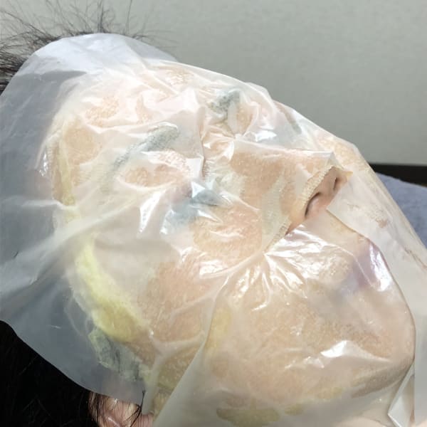 お肌のスペシャルケア、パックとイオン導入|サロン N -サロン エヌ-