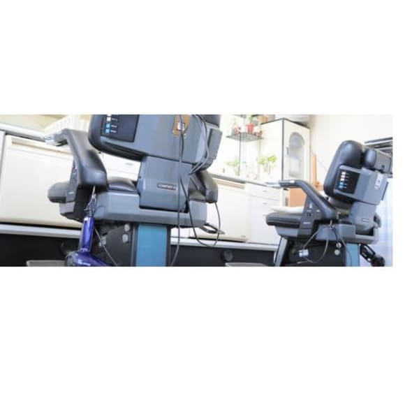 《ご新規様歓迎》扱いやすさ◎磨かれたカット技術でワンランク上の褒められヘアが叶う♪|理容 ホワイト