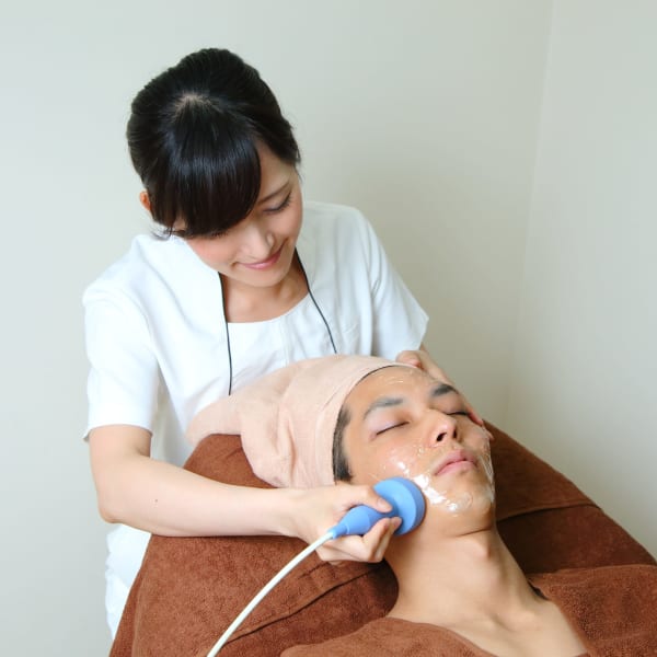 男性専用美顔ケア☆彡【フェイシャルケア体験コース】オトコの肌はもっと美しくなる！|AILE メンズ名古屋店